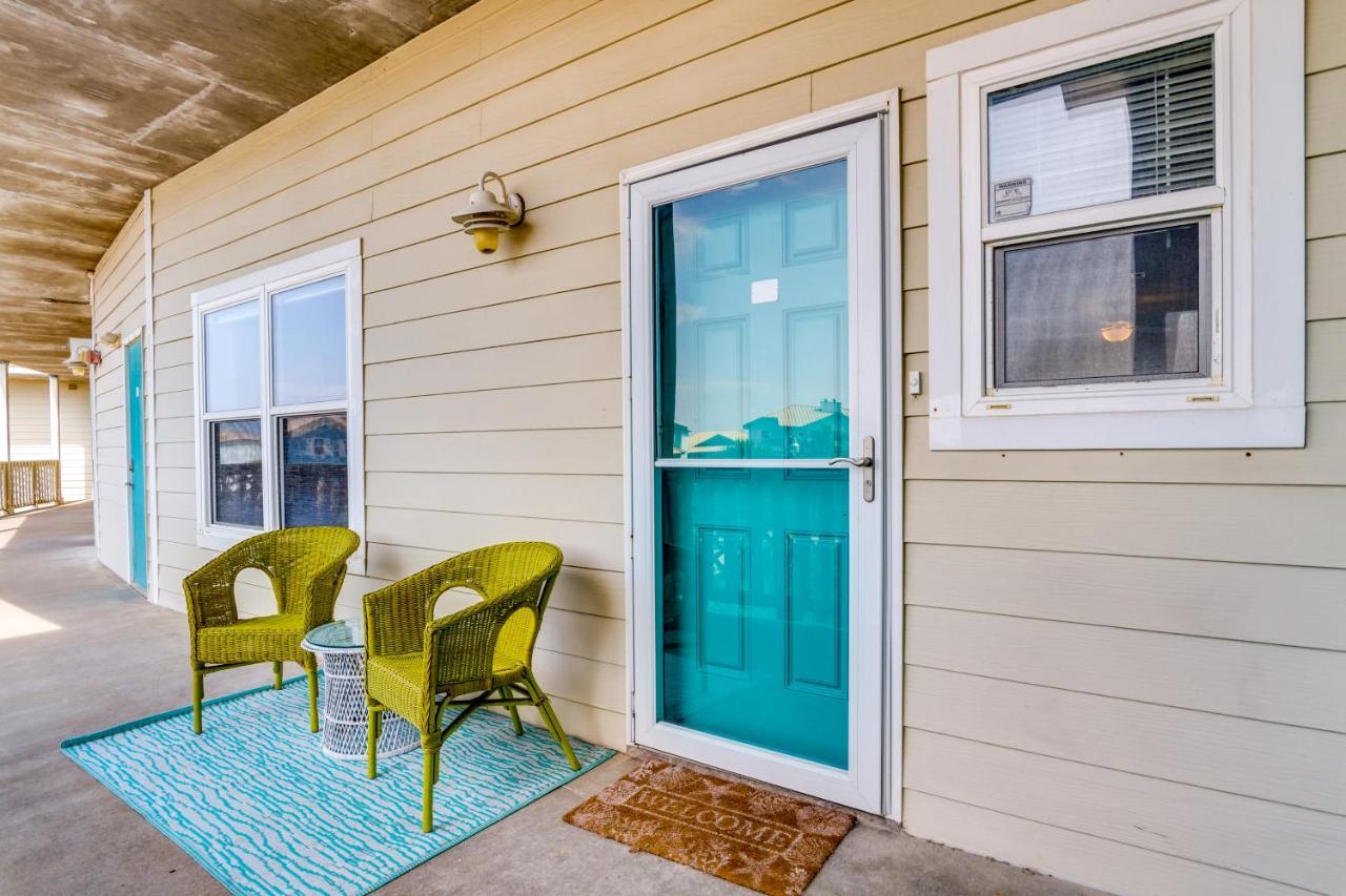 Bayfront Pensacola Beach Condo With Pool And Elevator 외부 사진